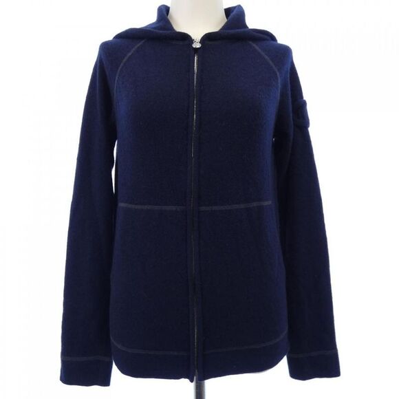 Chanel Handbags - Chanel P40882k02991 Parka